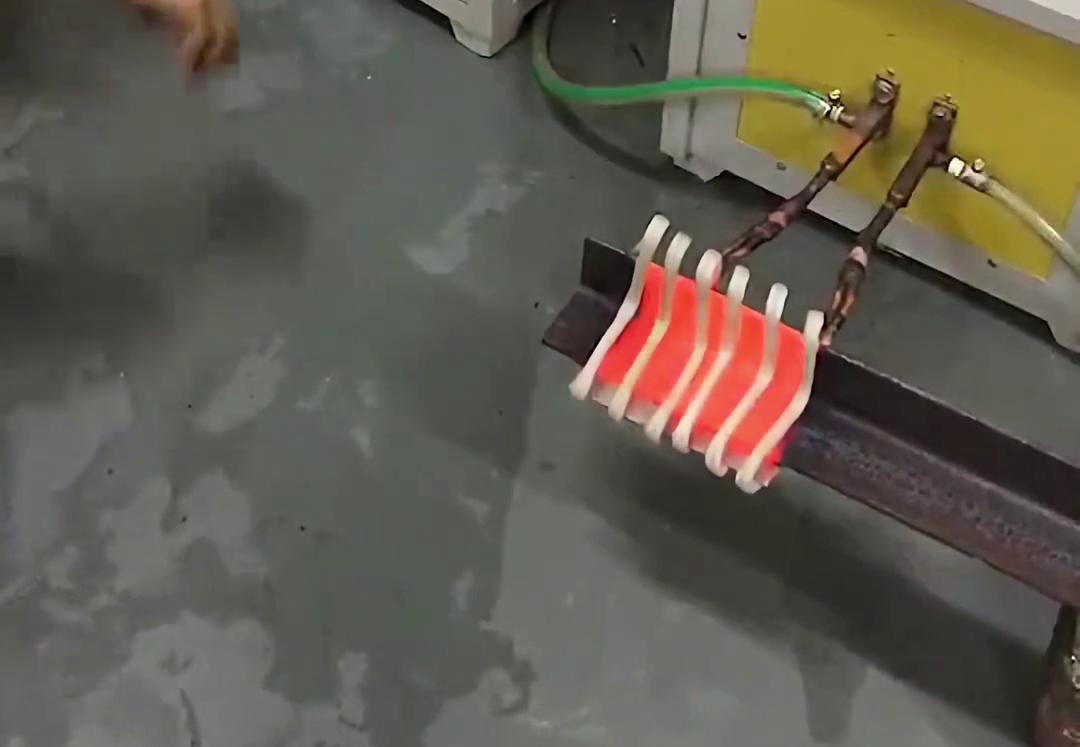 高頻加熱機在金屬加工和制造業中的應用場景有哪些