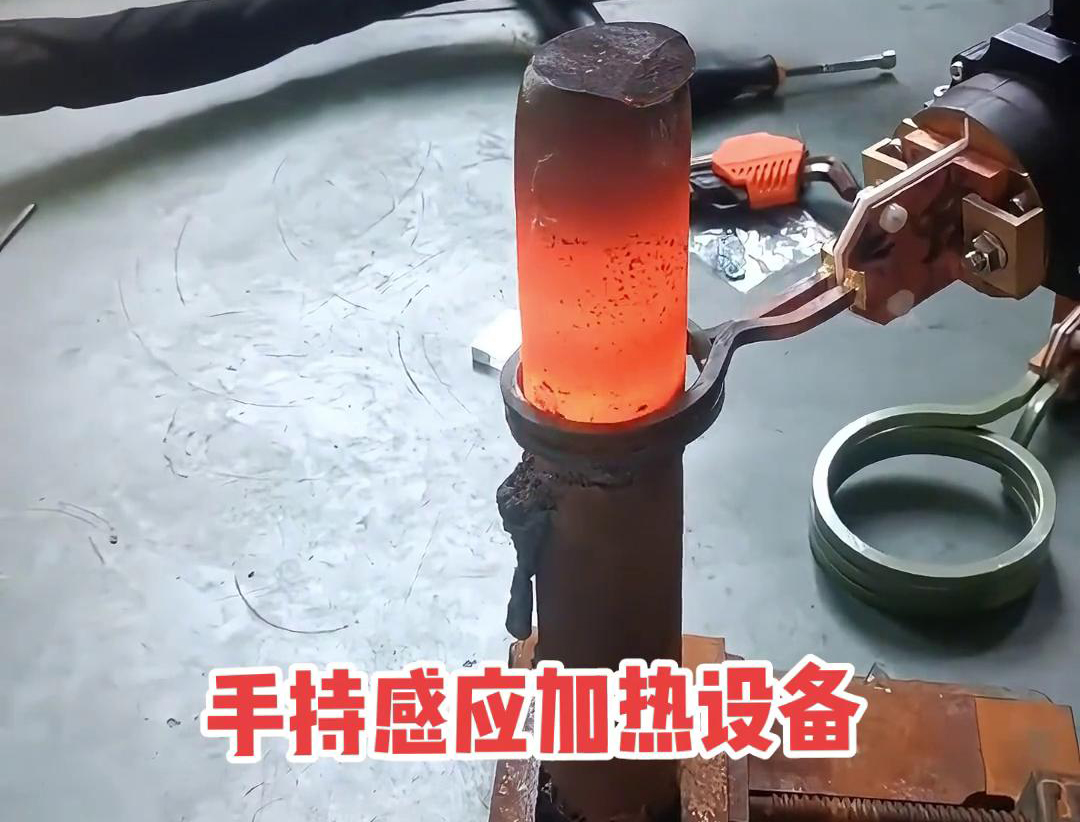 手持式高頻加熱機與普通款高頻加熱機在多個方面存在明顯的區別